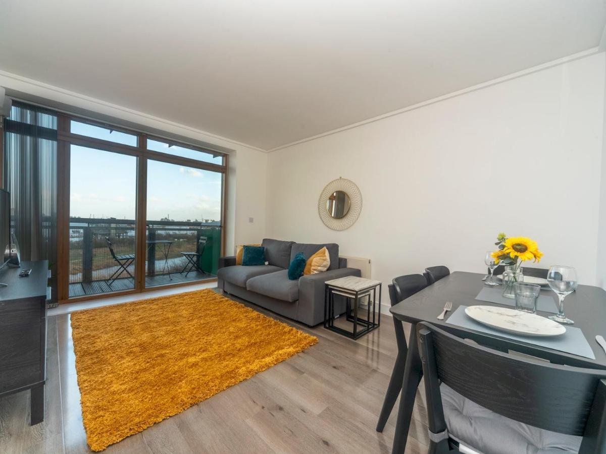 Pass The Keys Riverside Amazing Flat In London Close To The O2 Exteriör bild